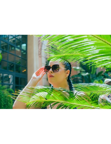 Woman Sunglasses • Tina