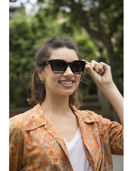 Womans Sunglasses • Diva