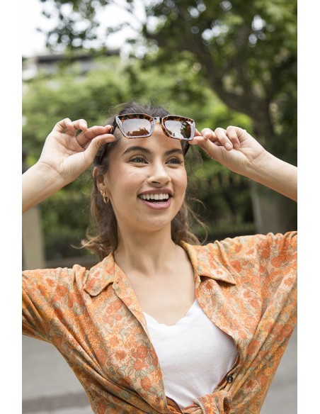 Womans Sunglasses • Diva