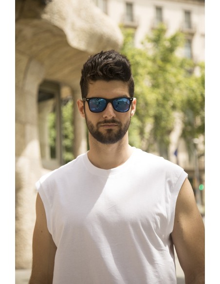 Unisex Sunglasses • Classic