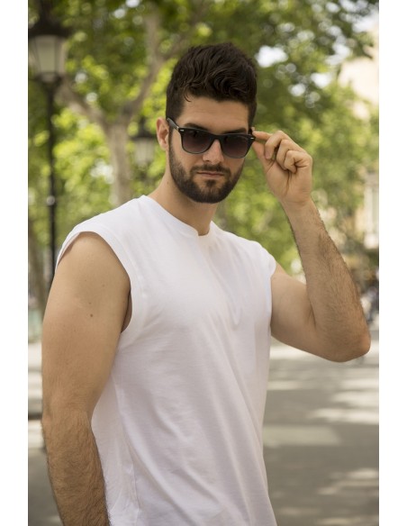 Unisex Sunglasses • Classic