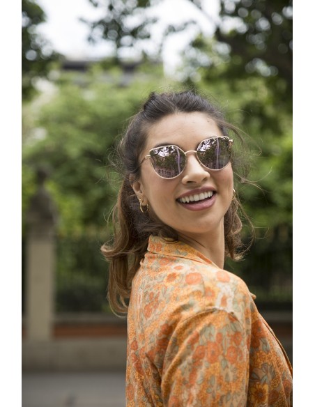 Women Sunglasses • Retro